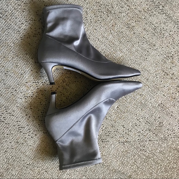 Topshop Shoes - TopShop 38 gray / silver ankle boots